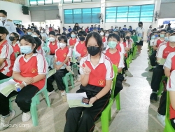 20211028081738.jpg - ฉีดวัคซีนเข็มที่1 | https://piyapornpittaya.ac.th
